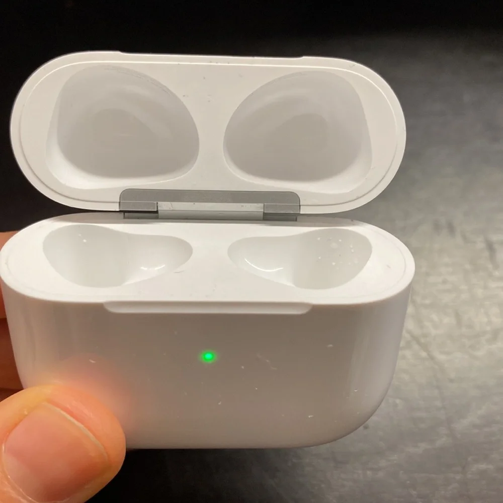 Apple AirPod Case